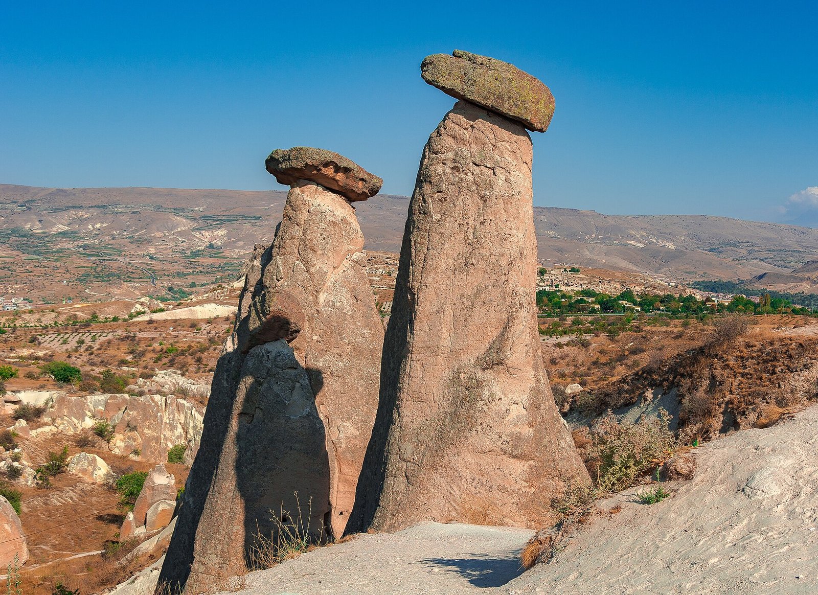 Where to Stay in Cappadocia 2026: Towns, Cave Hotels and Prices