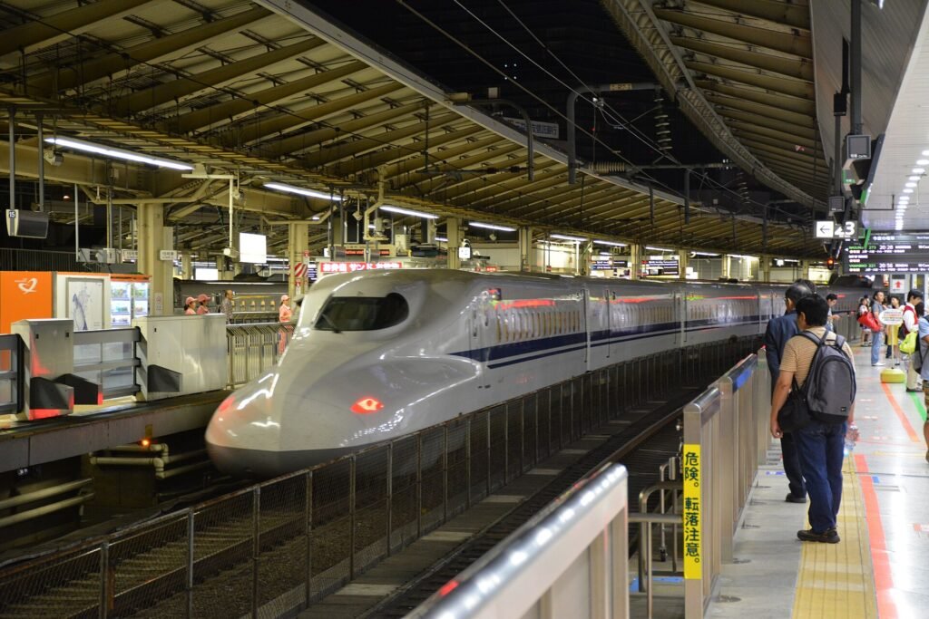A shinkansen at Tokyo Station