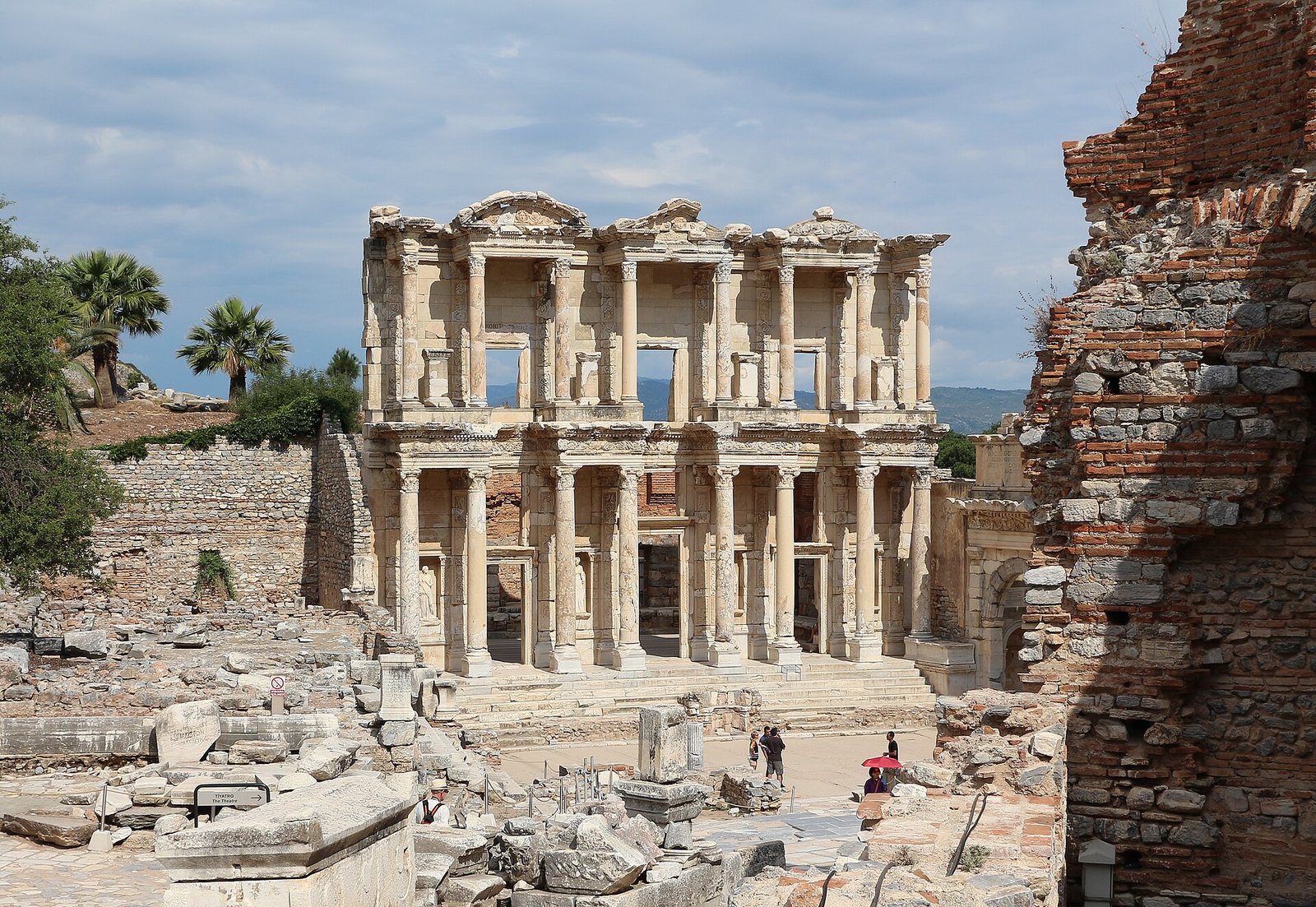 Ephesus & İzmir Travel Guide 2026: Tickets, Timing and What Changed