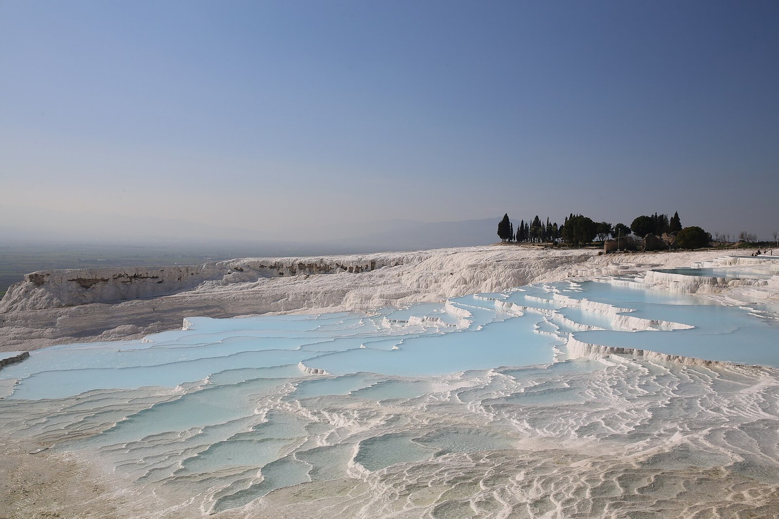 How to Visit Pamukkale: Day Trip or Stay the Night? (2026)