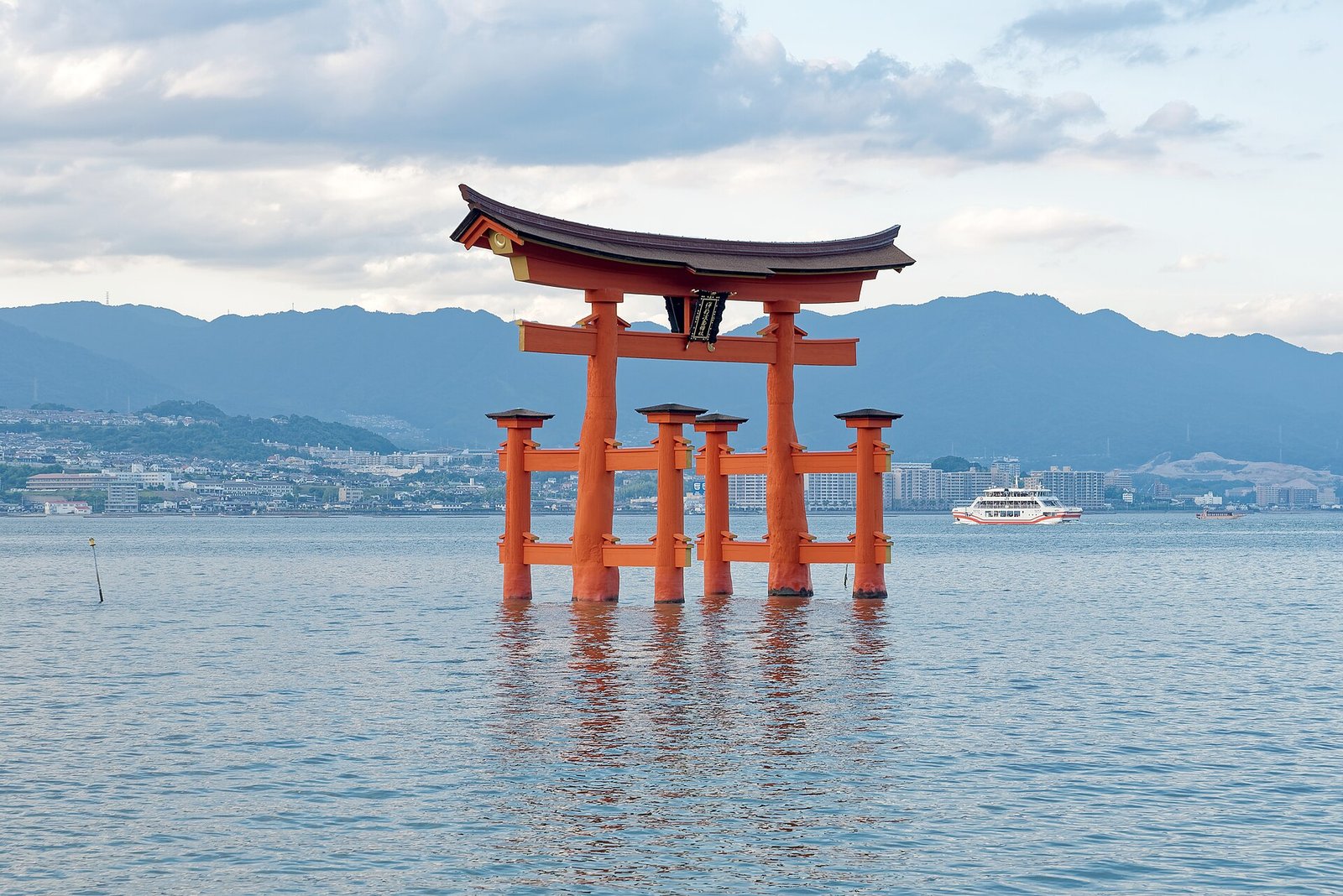 Japan Travel Guide 2026: Costs, Transport and What Changed This Year