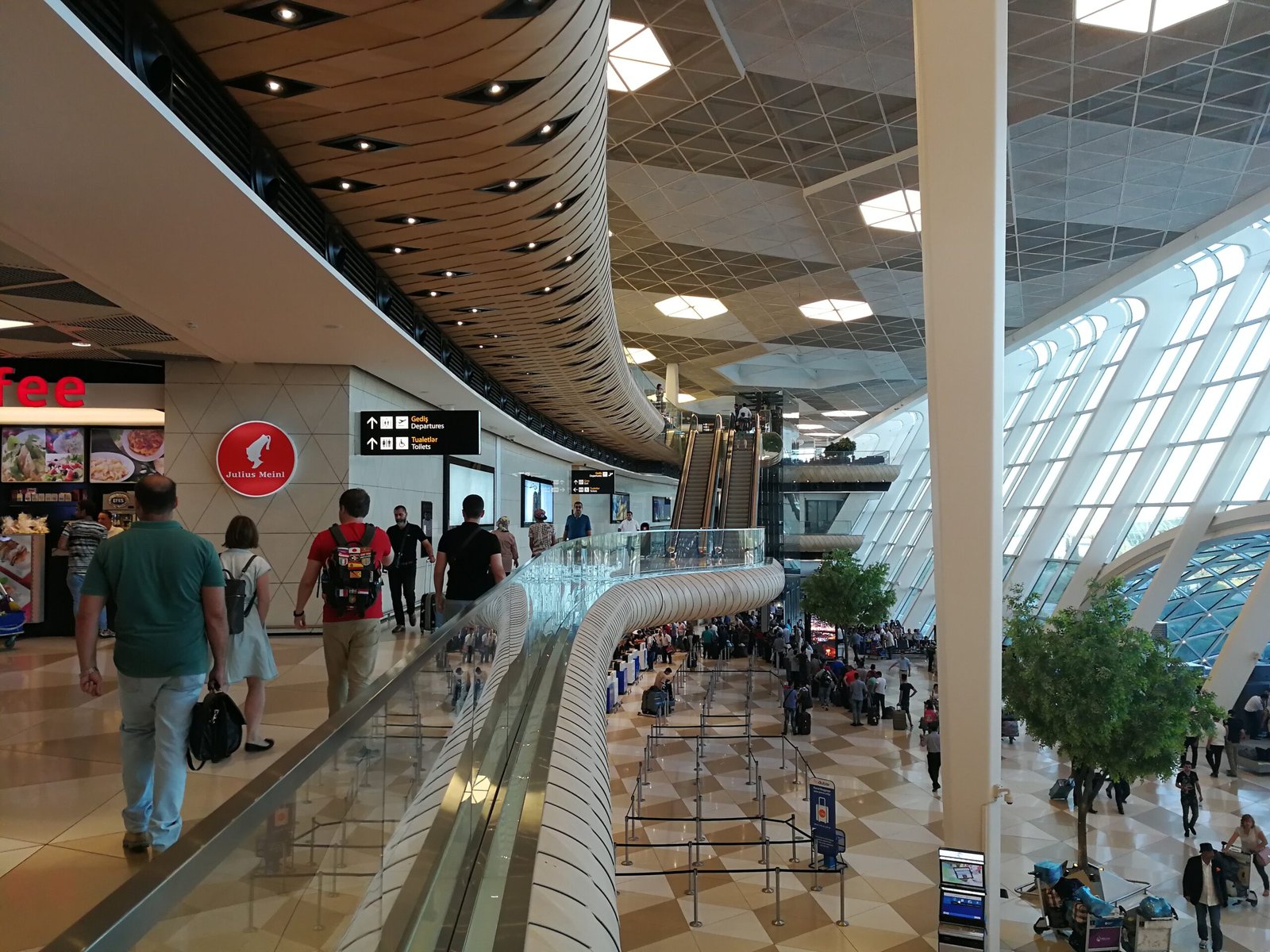 Azerbaijan Visa & Entry Rules 2026: E-Visa Process and Costs